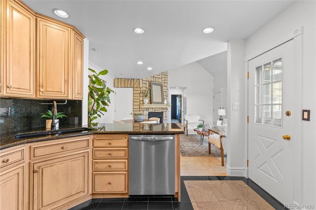 7373 E Iowa Avenue 1085, Denver, CO 80231