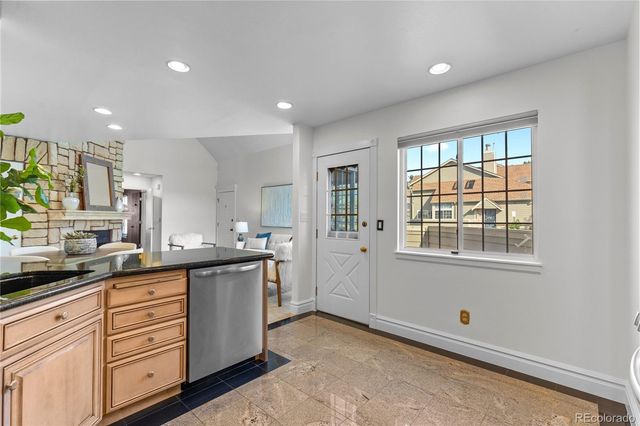 7373 E Iowa Avenue 1085, Denver, CO 80231