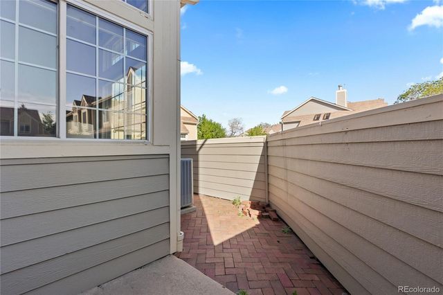 7373 E Iowa Avenue 1085, Denver, CO 80231