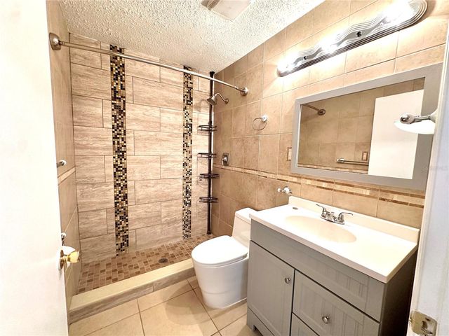 2541 CHATHAM CIRCLE, Kissimmee, FL 34746