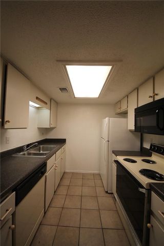 2401 Leon ST 200, Austin, TX 78705