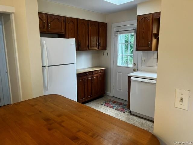 30 Smith Street, Glen Cove, NY 11542