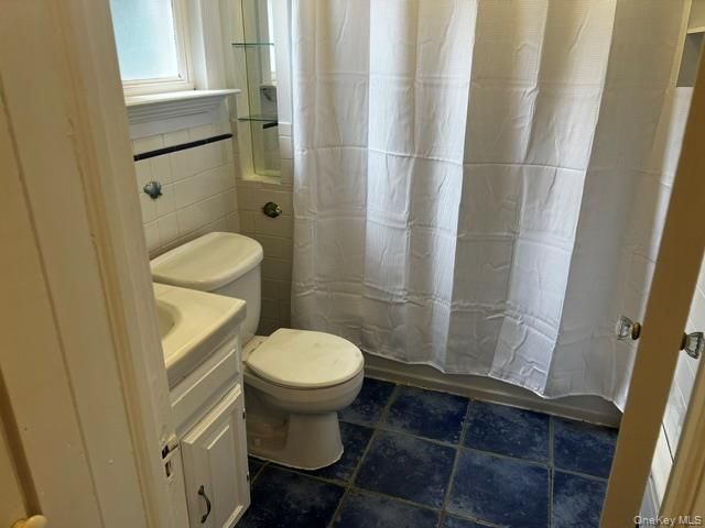 30 Smith Street, Glen Cove, NY 11542
