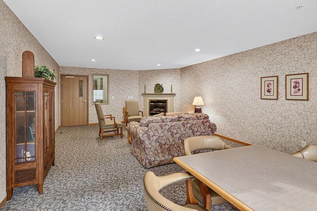 1600 Arundel Street 309, Saint Paul, MN 55117