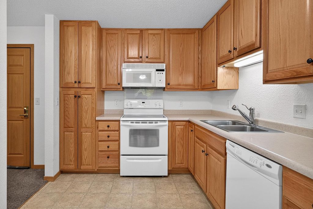 1600 Arundel Street 309, Saint Paul, MN 55117 — photo 4