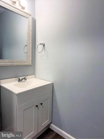 31 LAMPLIGHTER LN, Dover, DE 19904