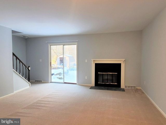 31 LAMPLIGHTER LN, Dover, DE 19904