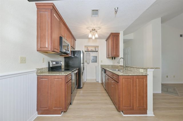 10265 GANDY BOULEVARD N 1006, St Petersburg, FL 33702