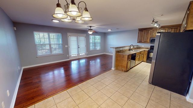 120 Jasmine Cir, Enterprise, AL 36330