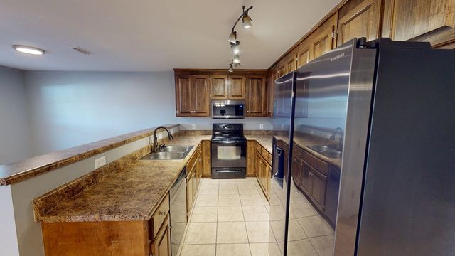 120 Jasmine Cir, Enterprise, AL 36330