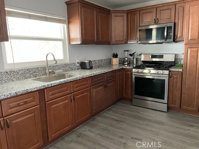 2079 W 1st Avenue, San Bernardino, CA 92407