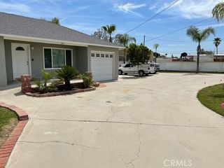 2079 W 1st Avenue, San Bernardino, CA 92407