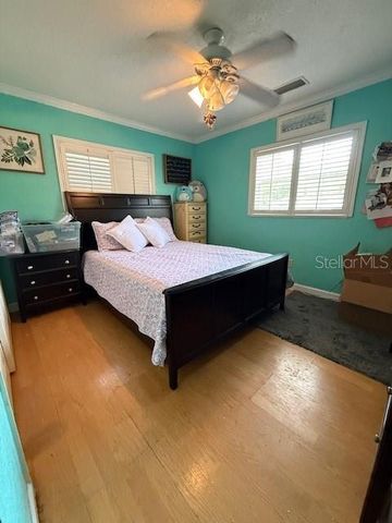 1700 COUNTRY CLUB ROAD N, St Petersburg, FL 33710