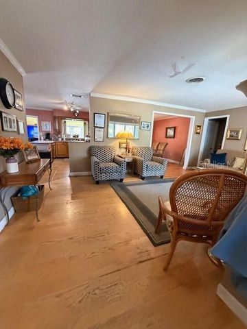 1700 COUNTRY CLUB ROAD N, St Petersburg, FL 33710