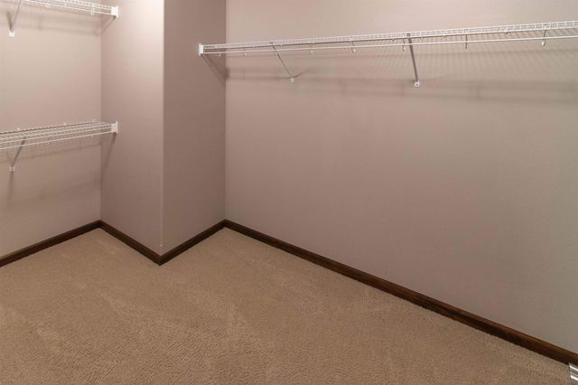 2120 S Selkirk Dr, Spokane Valley, WA 99016