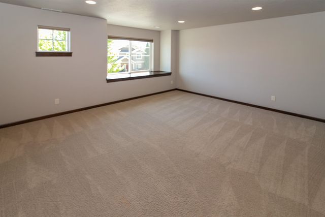 2120 S Selkirk Dr, Spokane Valley, WA 99016
