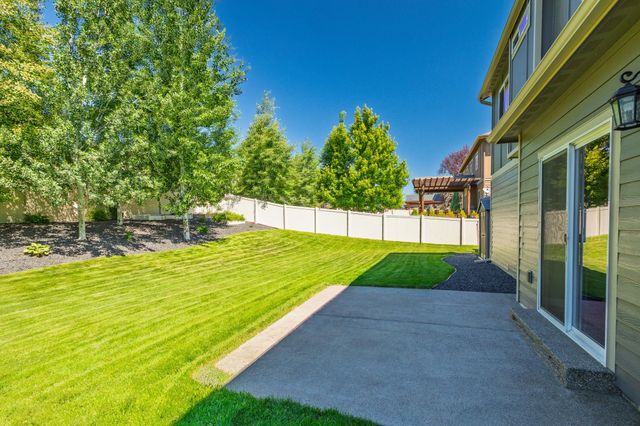 2120 S Selkirk Dr, Spokane Valley, WA 99016