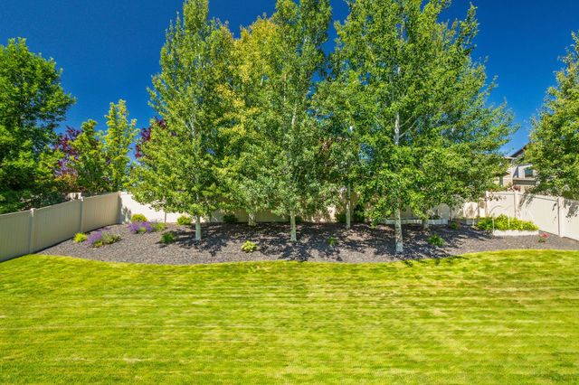 2120 S Selkirk Dr, Spokane Valley, WA 99016