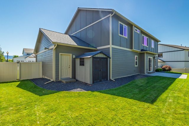 2120 S Selkirk Dr, Spokane Valley, WA 99016
