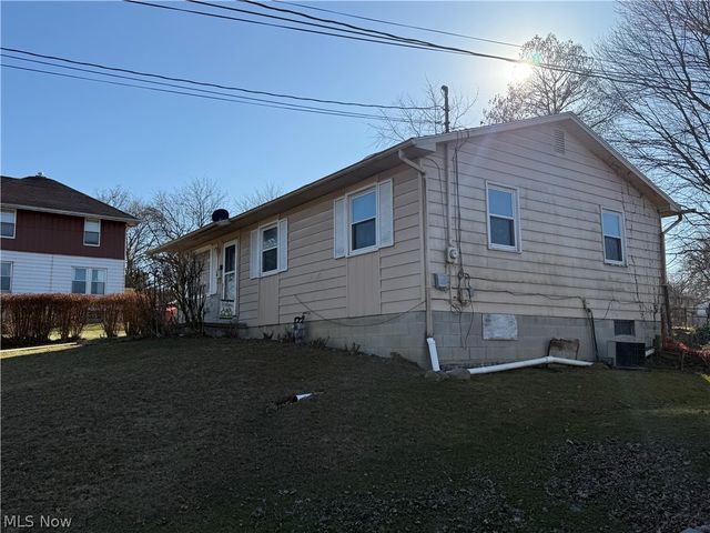 618 N Hartford Avenue, Youngstown, OH 44509