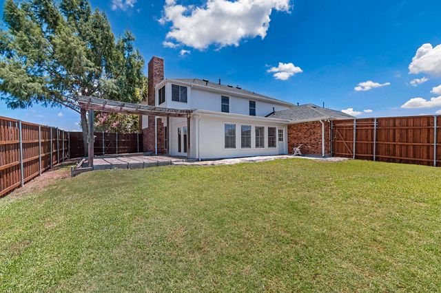 3819 Silver Maple Drive, Carrollton, TX 75007