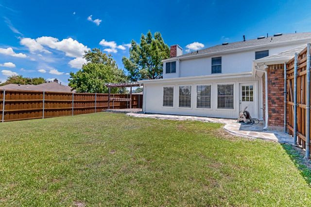 3819 Silver Maple Drive, Carrollton, TX 75007