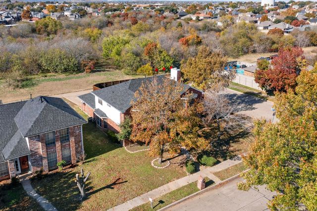 3819 Silver Maple Drive, Carrollton, TX 75007