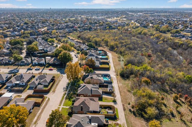 3819 Silver Maple Drive, Carrollton, TX 75007