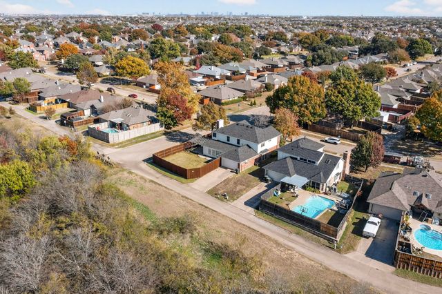 3819 Silver Maple Drive, Carrollton, TX 75007