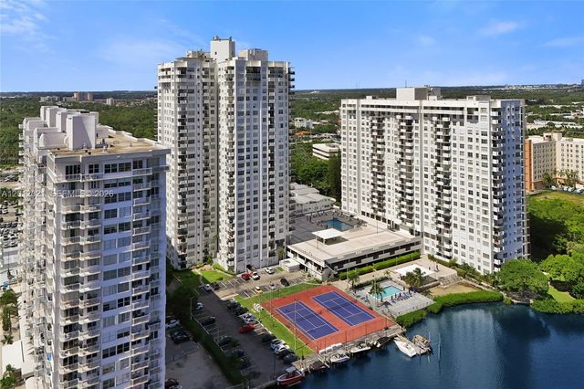2750 NE 183rd St 2412, Aventura, FL 33160