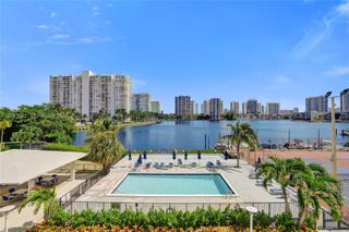 2750 NE 183rd St 2412, Aventura, FL 33160