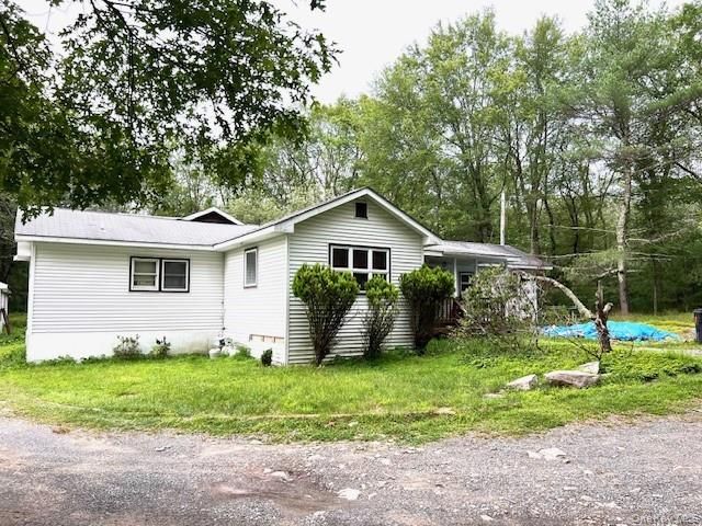 52 Devlin Road, Highland Lake, NY 12743