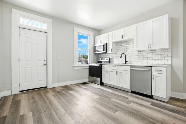 538 W Town Street, Columbus, OH 43215