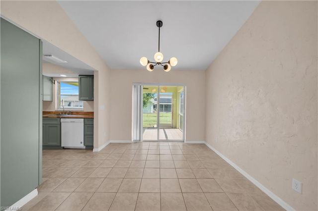 227 SE 2nd TER, Cape Coral, FL 33990