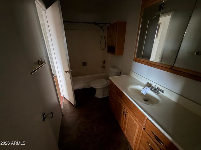 4356 W OCOTILLO Road, Glendale, AZ 85301