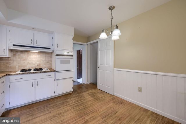 2154 COVENTRY RD, Lancaster, PA 17601