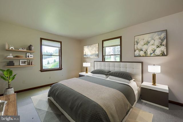 2154 COVENTRY RD, Lancaster, PA 17601