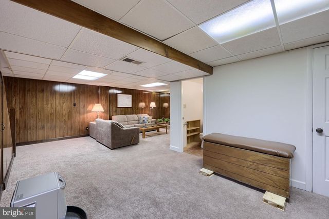 2154 COVENTRY RD, Lancaster, PA 17601