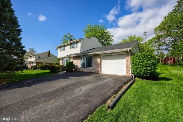 2154 COVENTRY RD, Lancaster, PA 17601