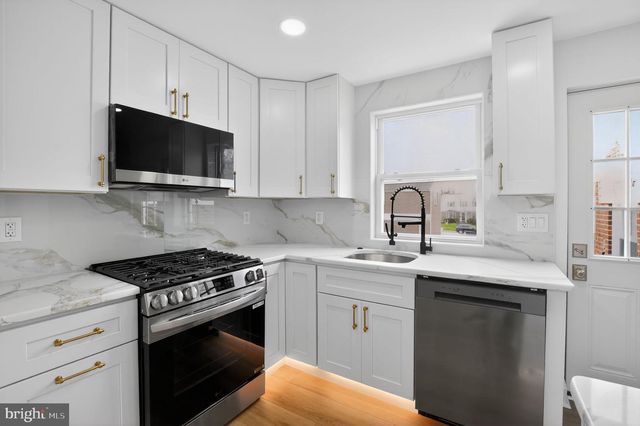 306 BRENTWOOD RD, Havertown, PA 19083