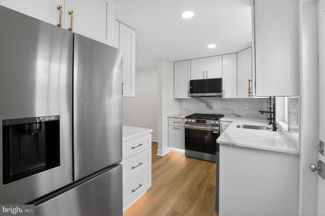 306 BRENTWOOD RD, Havertown, PA 19083