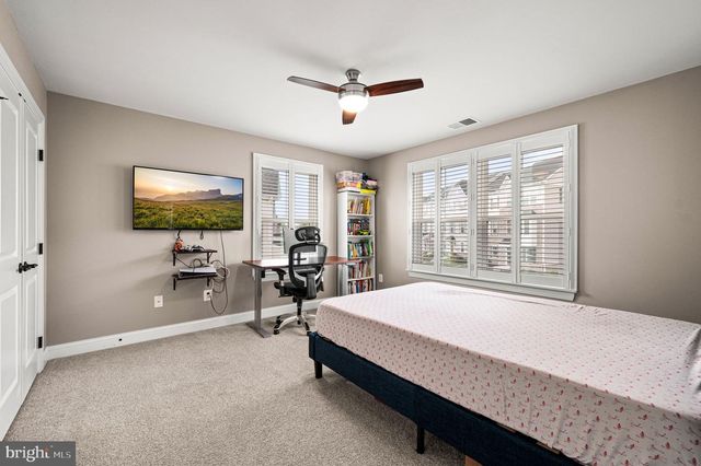 612 QUARRY POINT RD, Malvern, PA 19355