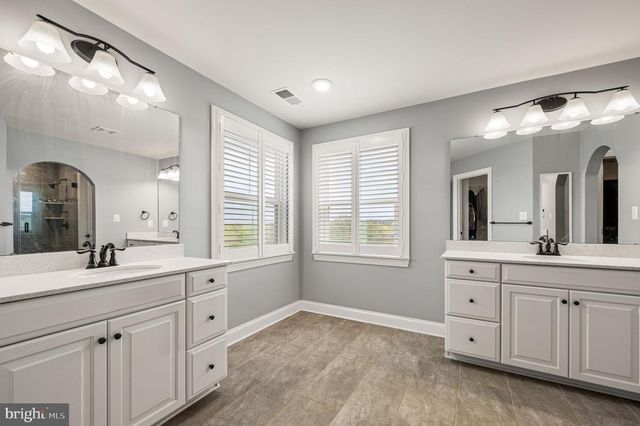 612 QUARRY POINT RD, Malvern, PA 19355