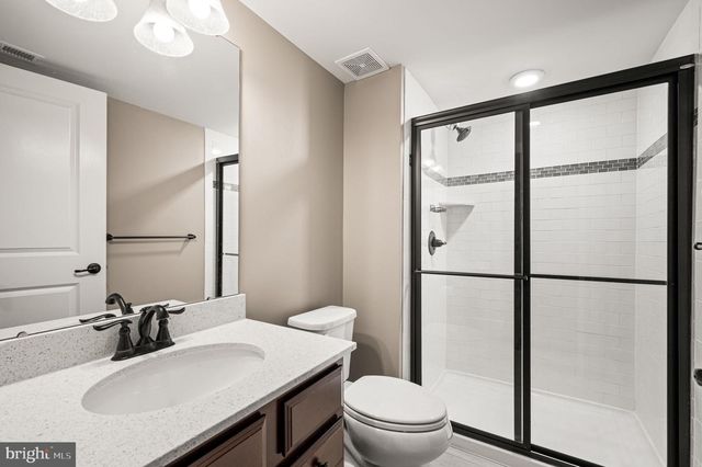 612 QUARRY POINT RD, Malvern, PA 19355