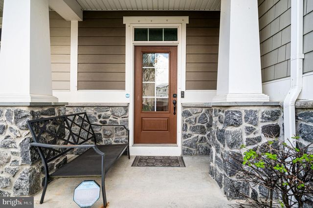 612 QUARRY POINT RD, Malvern, PA 19355