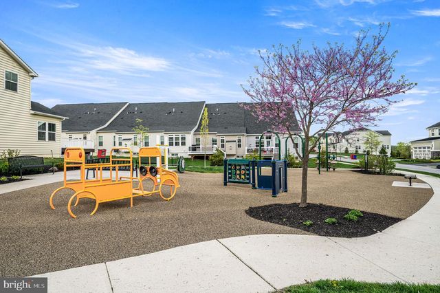 612 QUARRY POINT RD, Malvern, PA 19355