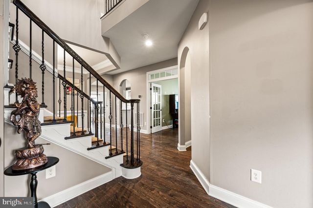 612 QUARRY POINT RD, Malvern, PA 19355