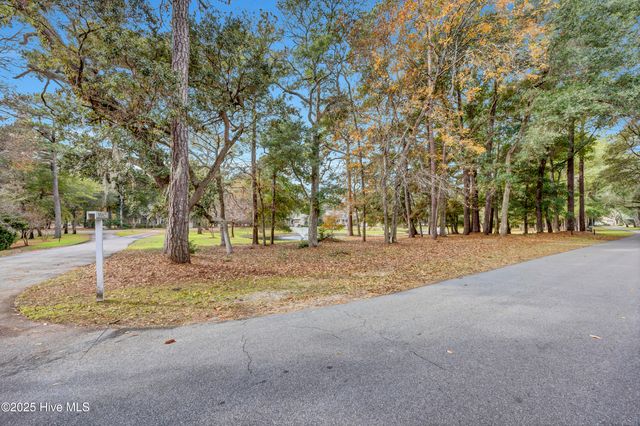 187 Clubhouse Drive SW, Supply, NC 28462