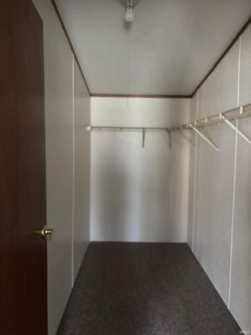 404 W Windsor Street, Montpelier, IN 47359