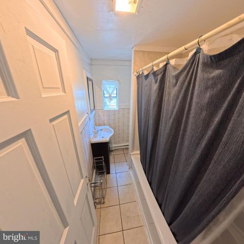 439 MORGAN AVE, Pottsville, PA 17901